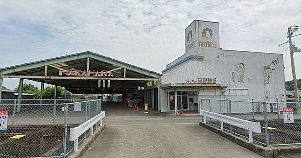 スーパーなかはら 215m