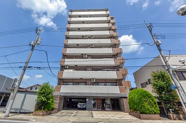 apartment 埼玉県飯能市八幡町
地図を見る