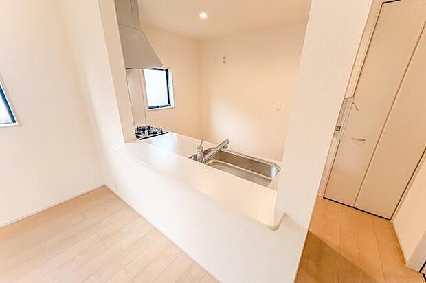 対面式カウンターキッチン