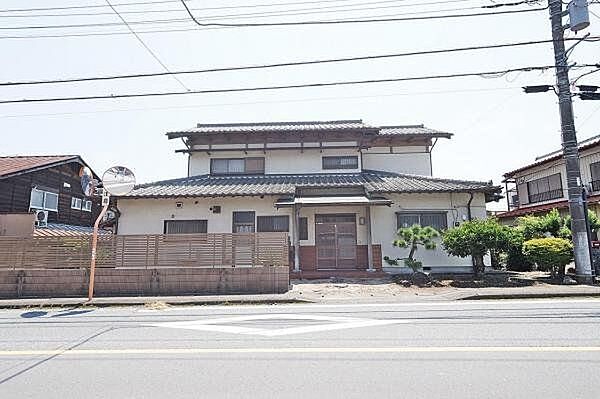 販売現地