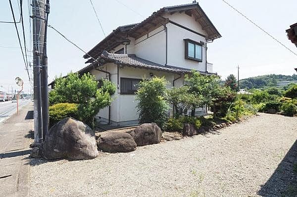 販売現地