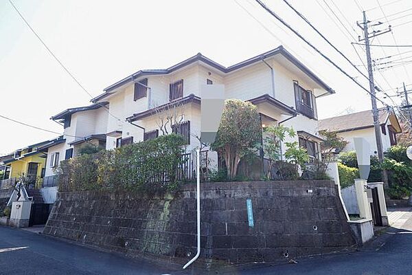 ■現地外観／北側4ｍ公道、西側6ｍ公道あるので、陽当たり風当たり良好です。