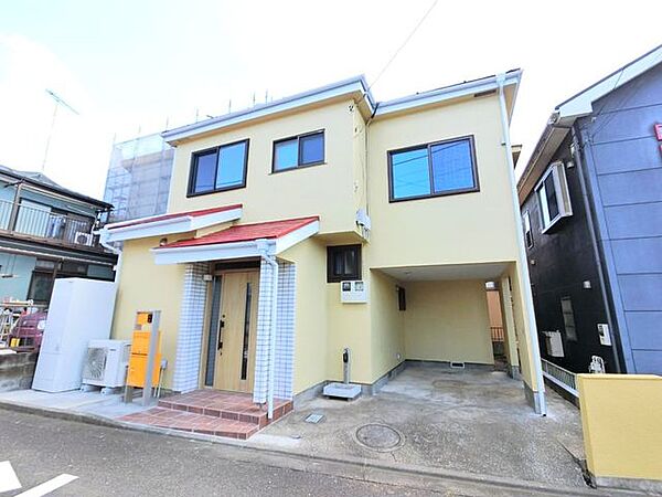 ■現地外観／家計にも環境にもやさしい太陽光発電システム搭載オール電化住宅をご紹介します！