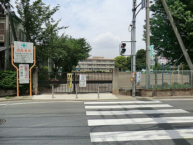 川越市立川越第一小学校（1666m）