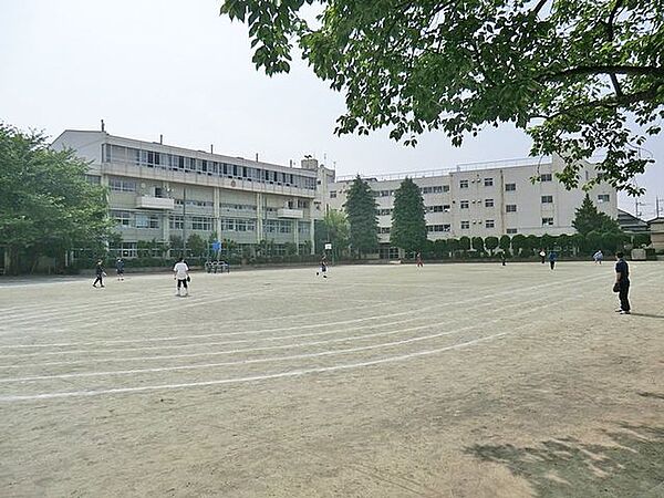 川越市立大塚小学校 168m