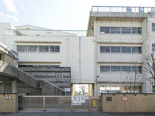 川越市立今成小学校 徒歩13分。 990m