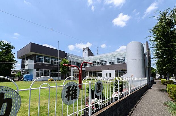 川越ひばり幼稚園 徒歩17分。 1300m