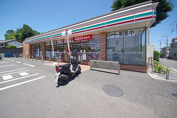 セブンイレブン川越的場駅北店 徒歩11分。 850m