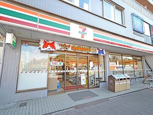 セブンイレブン鶴ヶ島駅西口店 徒歩12分。 940m