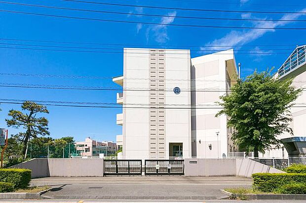 川越市立霞ケ関北小学校 徒歩11分。 880m