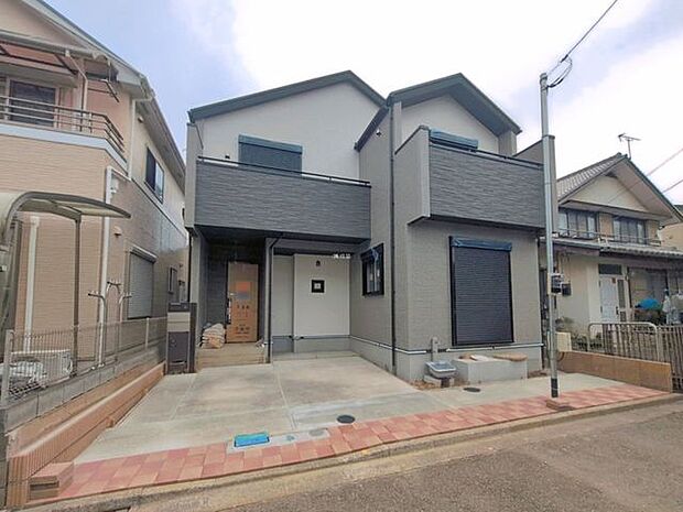 販売現地