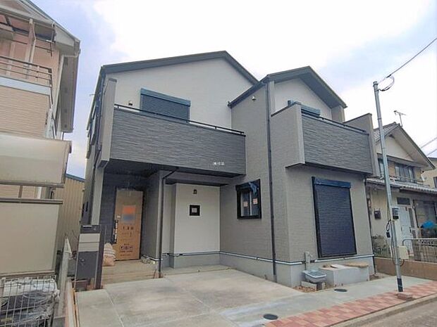 販売現地