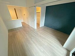 セレニテ東三国ミラク 11階1LDKのリビング/ダイニング