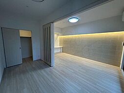 阪急神戸本線 神崎川駅 徒歩8分の賃貸マンション 9階1LDKのリビング/ダイニング