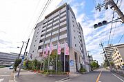 新大阪駅より徒歩12分 築17年9ヶ月 9階建の賃貸物件