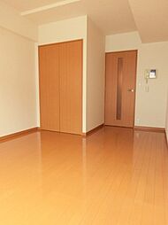 スカイコート東京ベイ・東雲 4階1Kのリビング/ダイニング