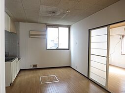 エレガンス 1階3DKのリビング/ダイニング