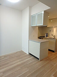 都営大江戸線 門前仲町駅 徒歩1分の賃貸マンション 14階1DKのリビング/ダイニング