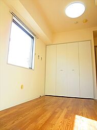 ビバリーホームズ越中島 4階ワンルームのリビング/ダイニング