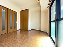 第16関根マンション 8階1DKのリビング/ダイニング