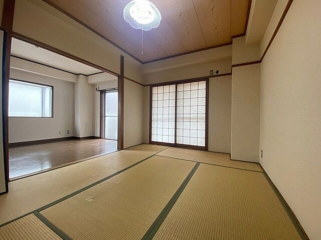 寝室