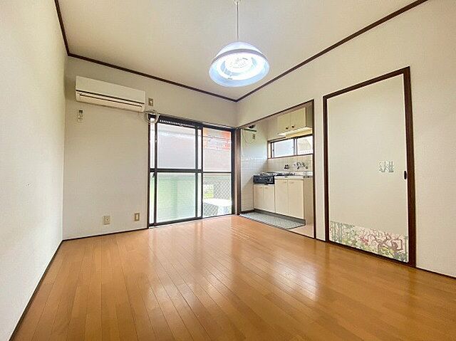 寝室