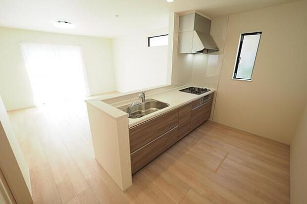 【 キッチン 】