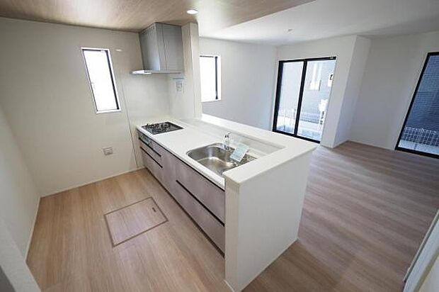 【　キッチン　】