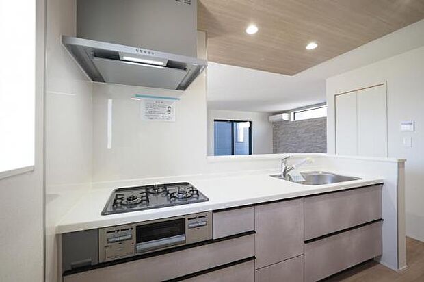 【　キッチン　】