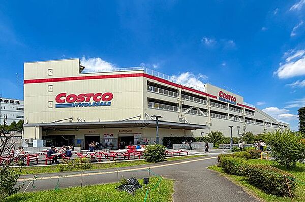 コストコホールセール 入間倉庫店 徒歩31分。 2470m