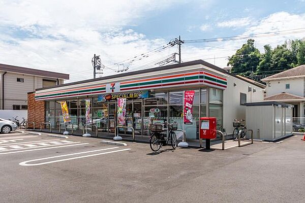 セブン-イレブン 入間鍵山店 720m