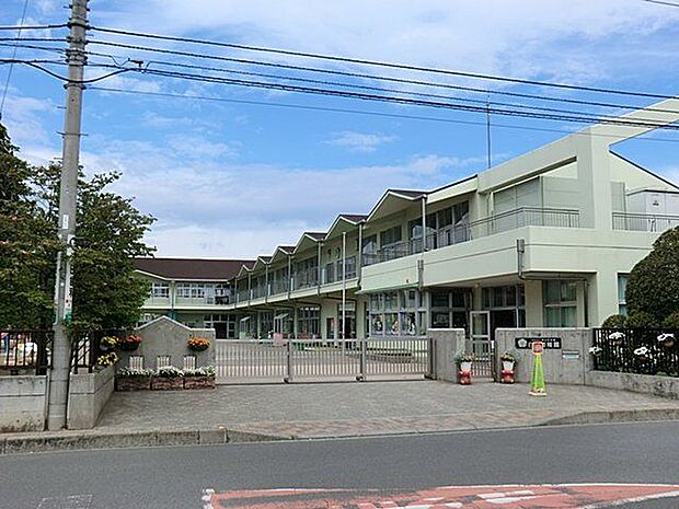 白梅幼稚園 822m