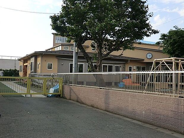 こどものくに保育園 1378m