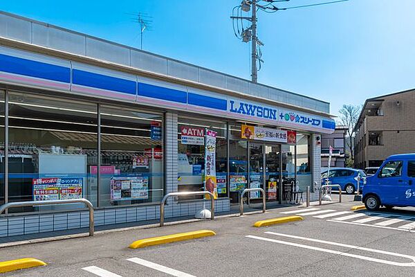 ローソン・スリーエフ元加治駅南店 徒歩16分。 1270m