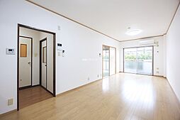 幸和ハイムII 102 1階1LDKのリビング/ダイニング