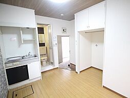 ハイムフレンド 102 1階ワンルームのリビング/ダイニング