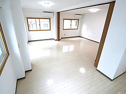 チェリーブロッサムビル 201 2階1LDKのリビング/ダイニング