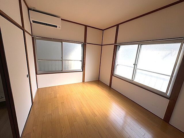 寝室