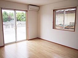 KARIN（カリン） B 2LDKのリビング/ダイニング