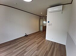 集学館 弐番館 105 1階ワンルームのリビング/ダイニング