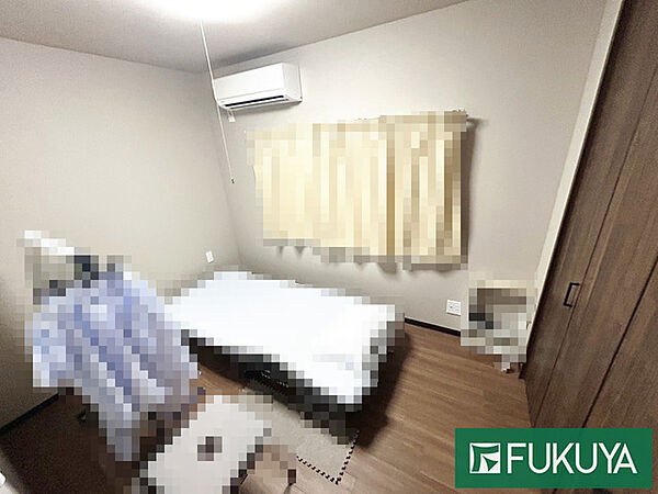 寝室