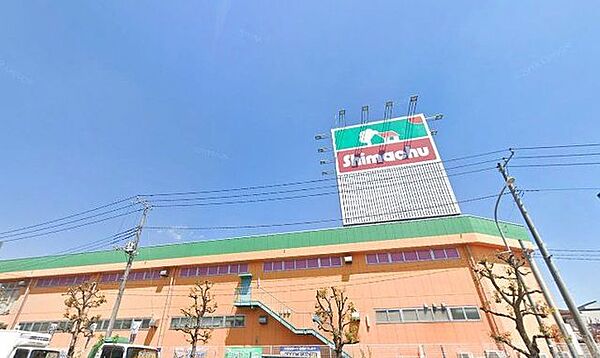 島忠浦和中尾店 徒歩11分 820m