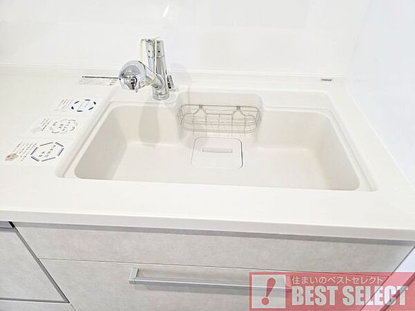 ■使いやすさとお手入れのしやすさを考えられた、長く快適に使い続けられる安心のシステムキッチン