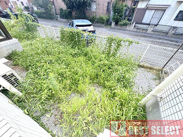 ■庭付きでガーデニングや家庭菜園、夏のお子様の水遊びなども楽しめそうですね