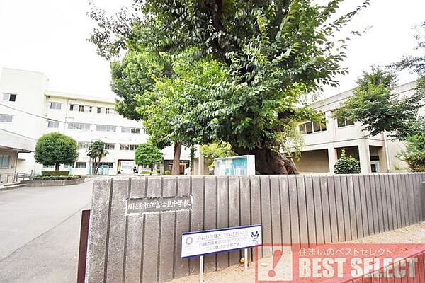 川越市立富士見中学校 徒歩8分。 630m