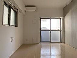 グランマノワール 2階1Kのリビング/ダイニング