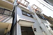 寝屋川市駅より徒歩7分 築34年5ヶ月 3階建の賃貸物件