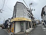 寝屋川市駅より徒歩16分 築36年1ヶ月 3階建の賃貸物件
