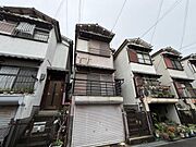 寝屋川市駅より徒歩35分 築46年1ヶ月 3階建の賃貸物件