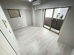 東急田園都市線 駒沢大学駅 徒歩5分の賃貸マンション 2階1Kのリビング/ダイニング